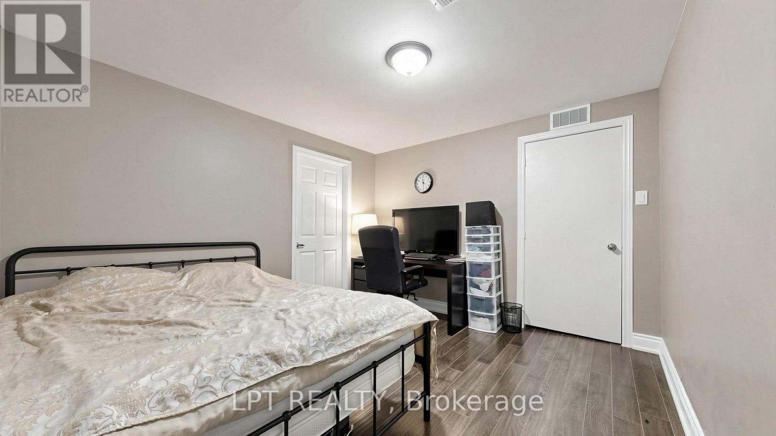 4 Plentywood Drive Property Photo 32