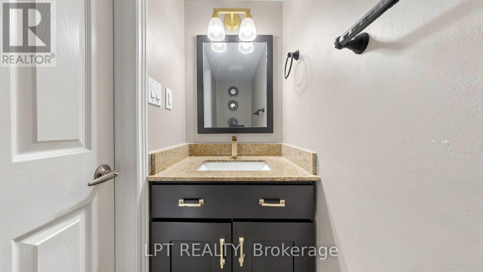 4 Plentywood Drive Property Photo 34