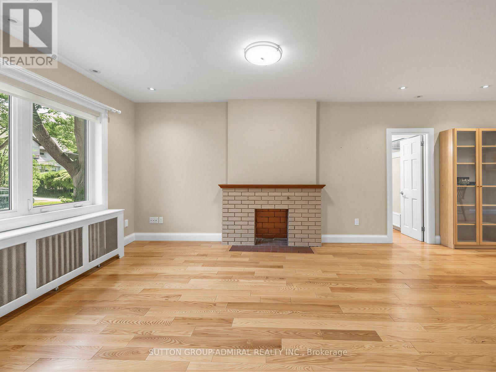 246 Ellis--main Avenue Property Photo 10
