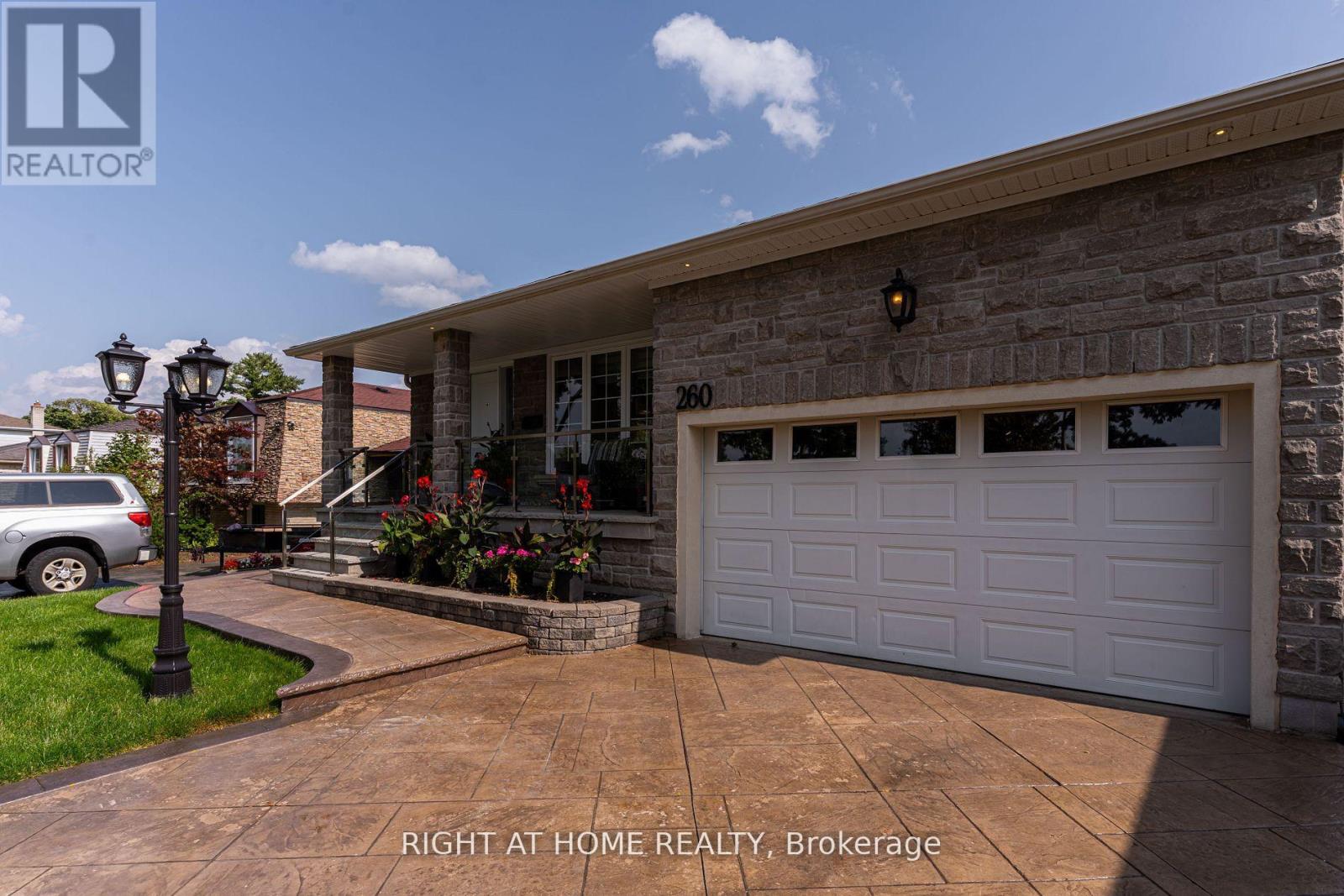 260 Louis Drive Property Photo 3