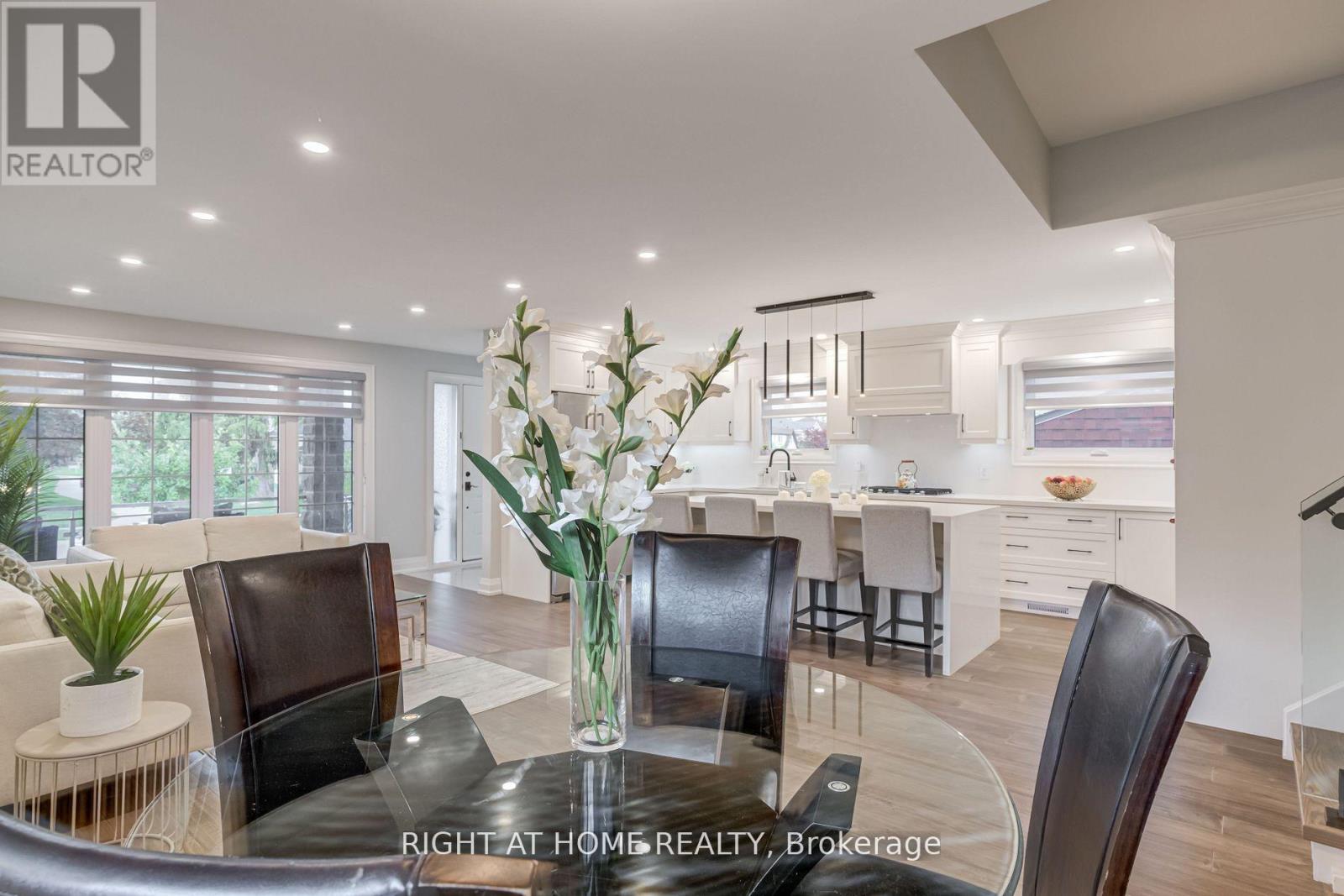 260 Louis Drive Property Photo 16