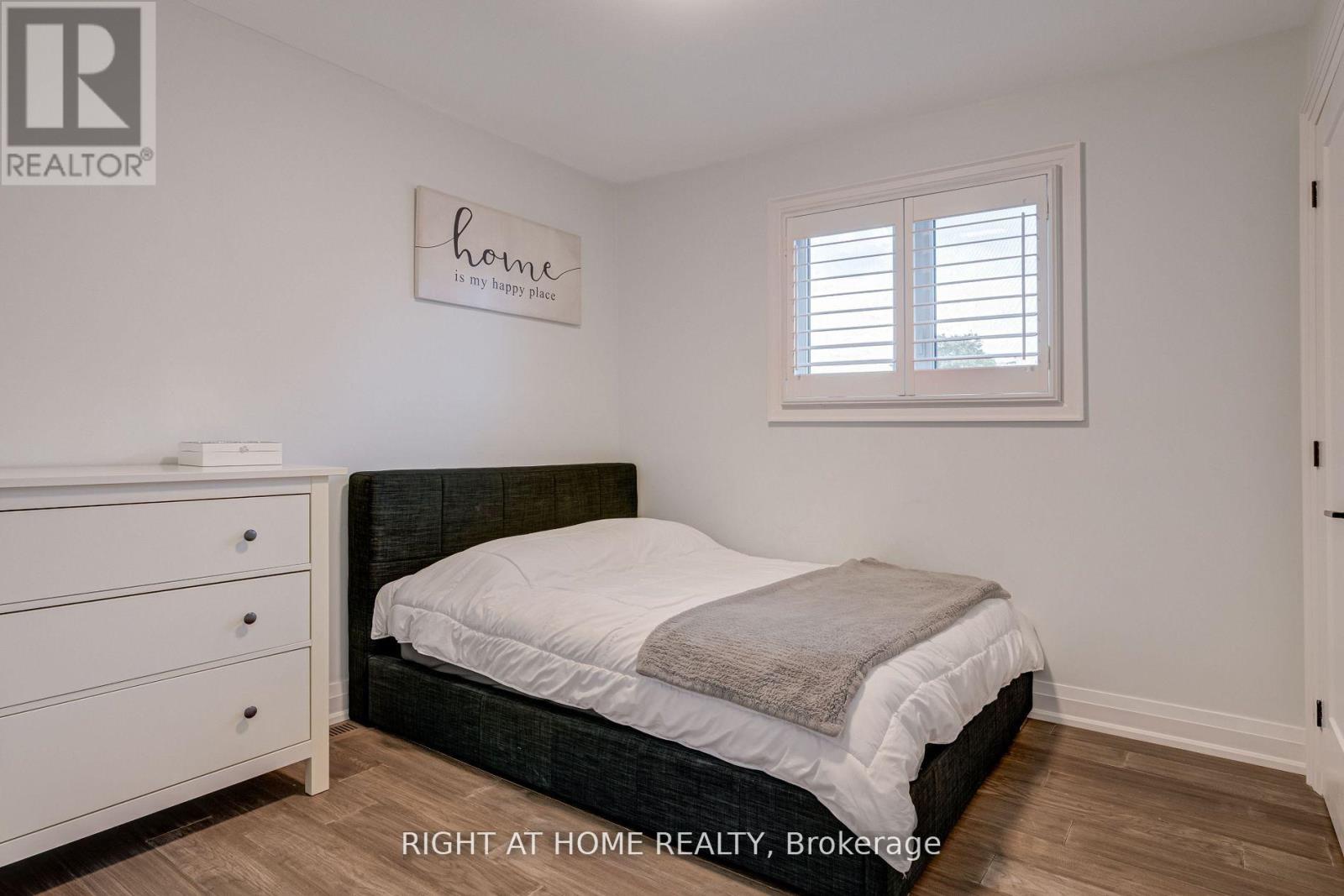 260 Louis Drive Property Photo 22