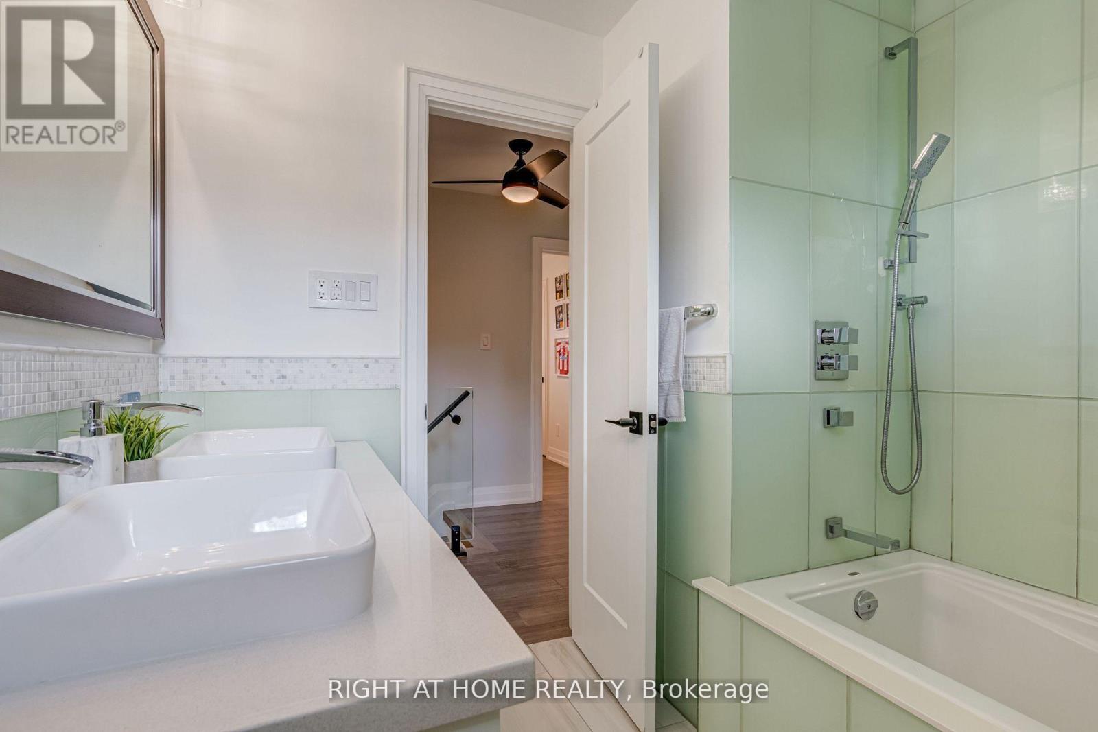 260 Louis Drive Property Photo 23