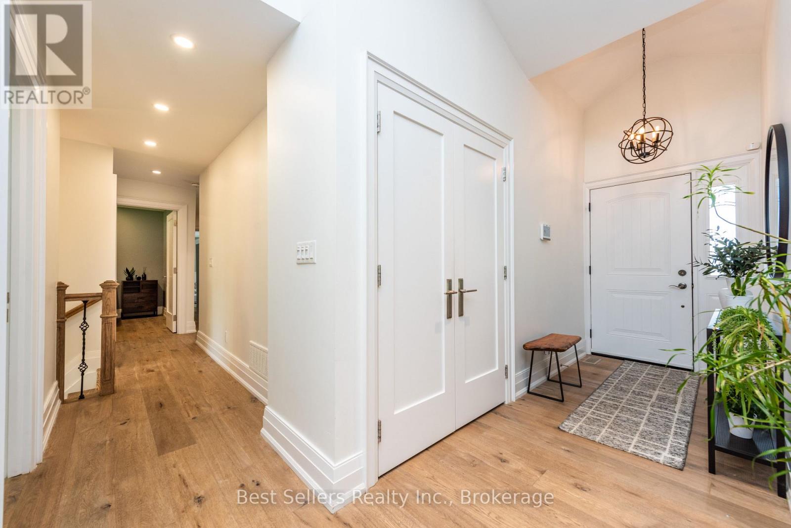 7407 Milburough Line E Property Photo 19