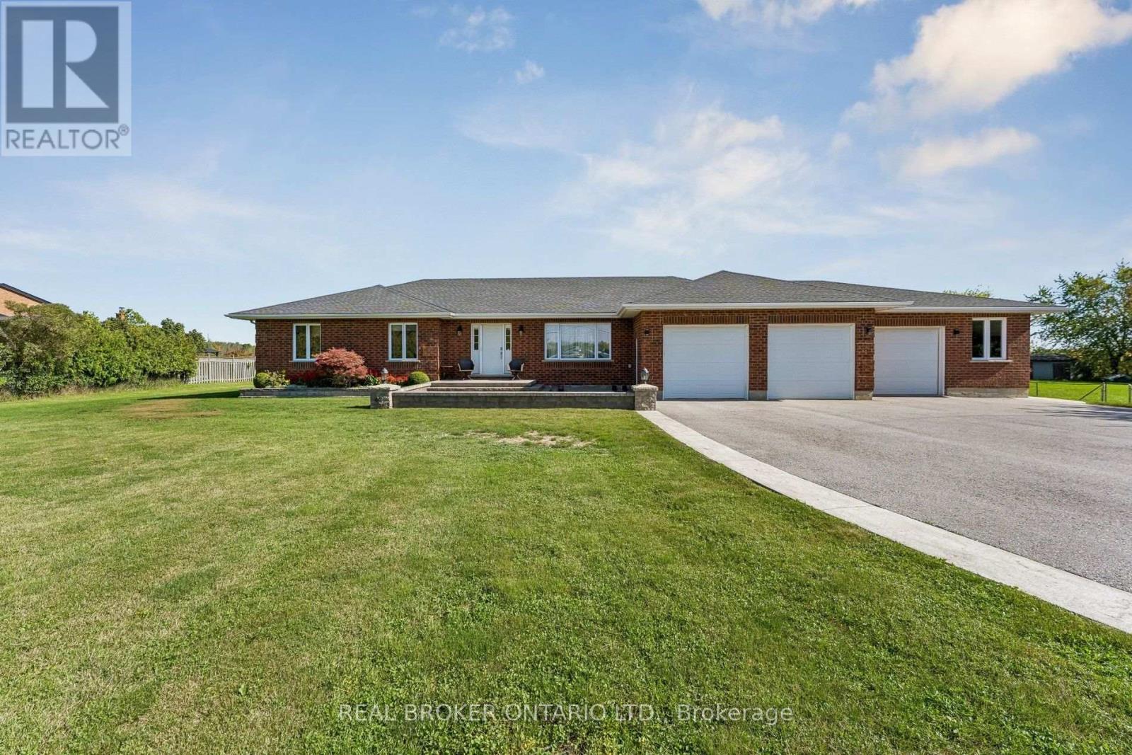 15191 Airport Road Property Photo 1