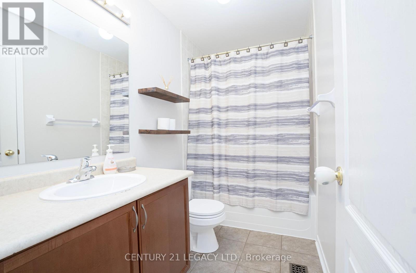 131 Sugarhill Drive Property Photo 32