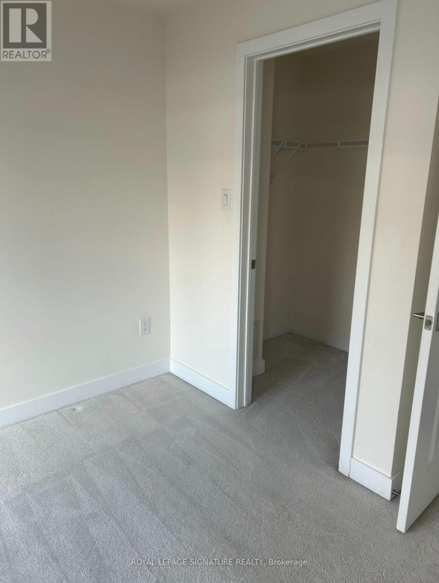 72 William Duncan Road Property Photo 8