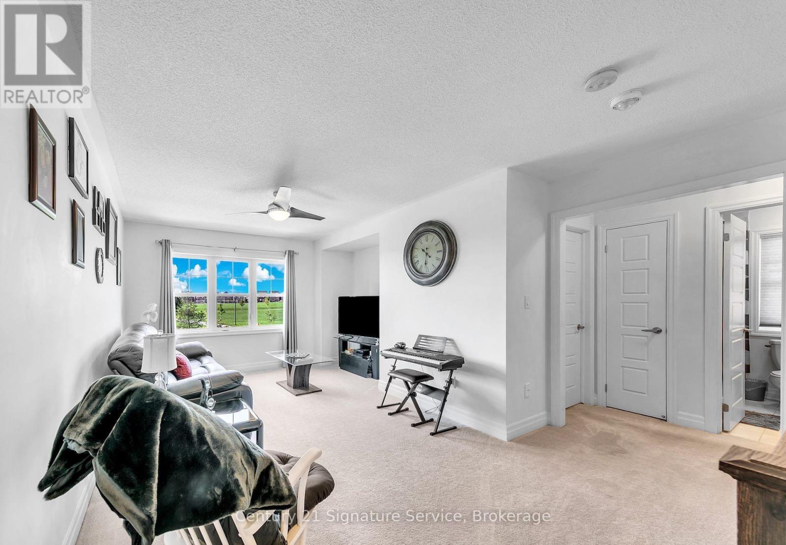 1369 Leger Way Property Photo 21