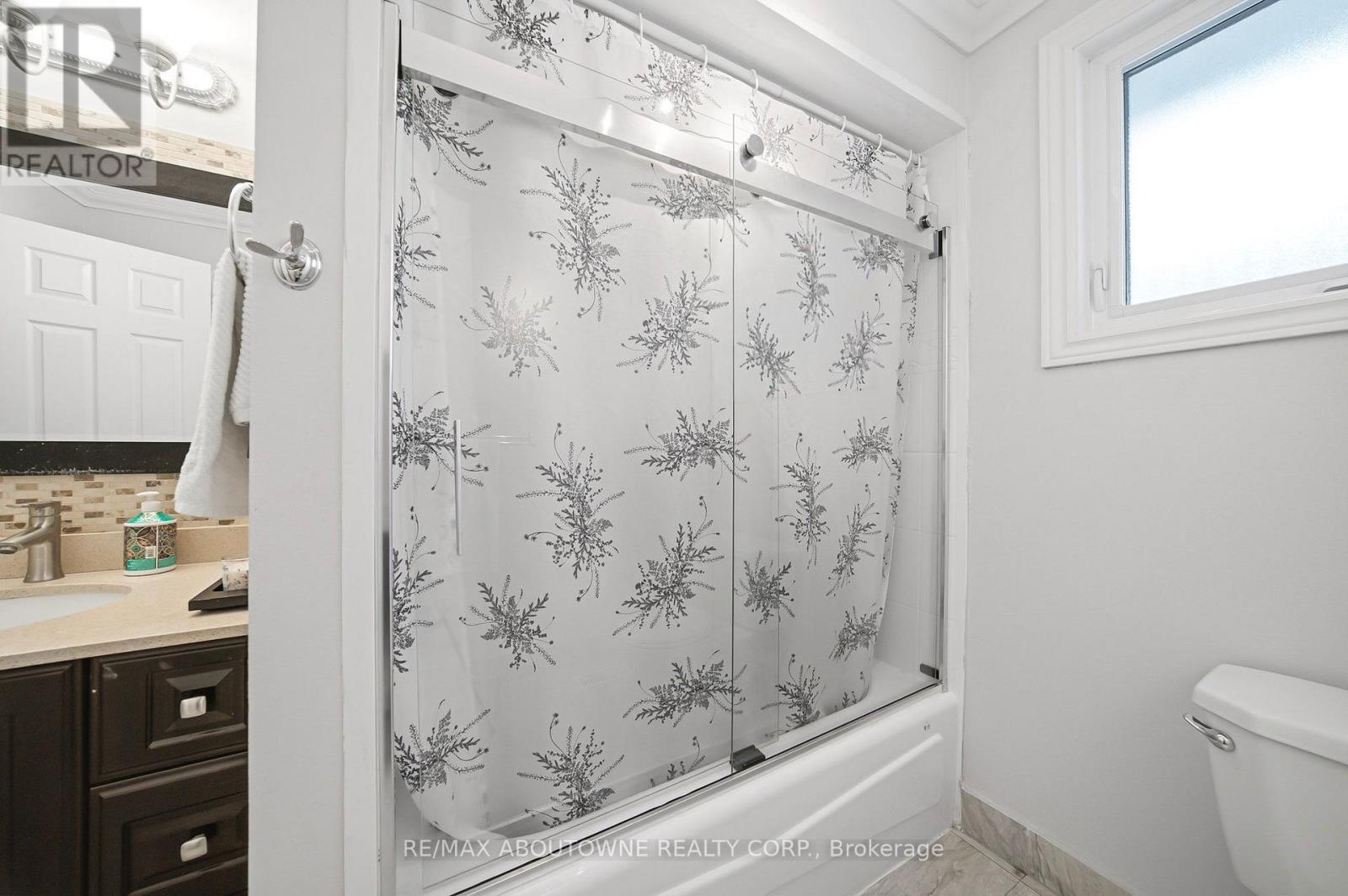 6346 Neuchatel Road Property Photo 17