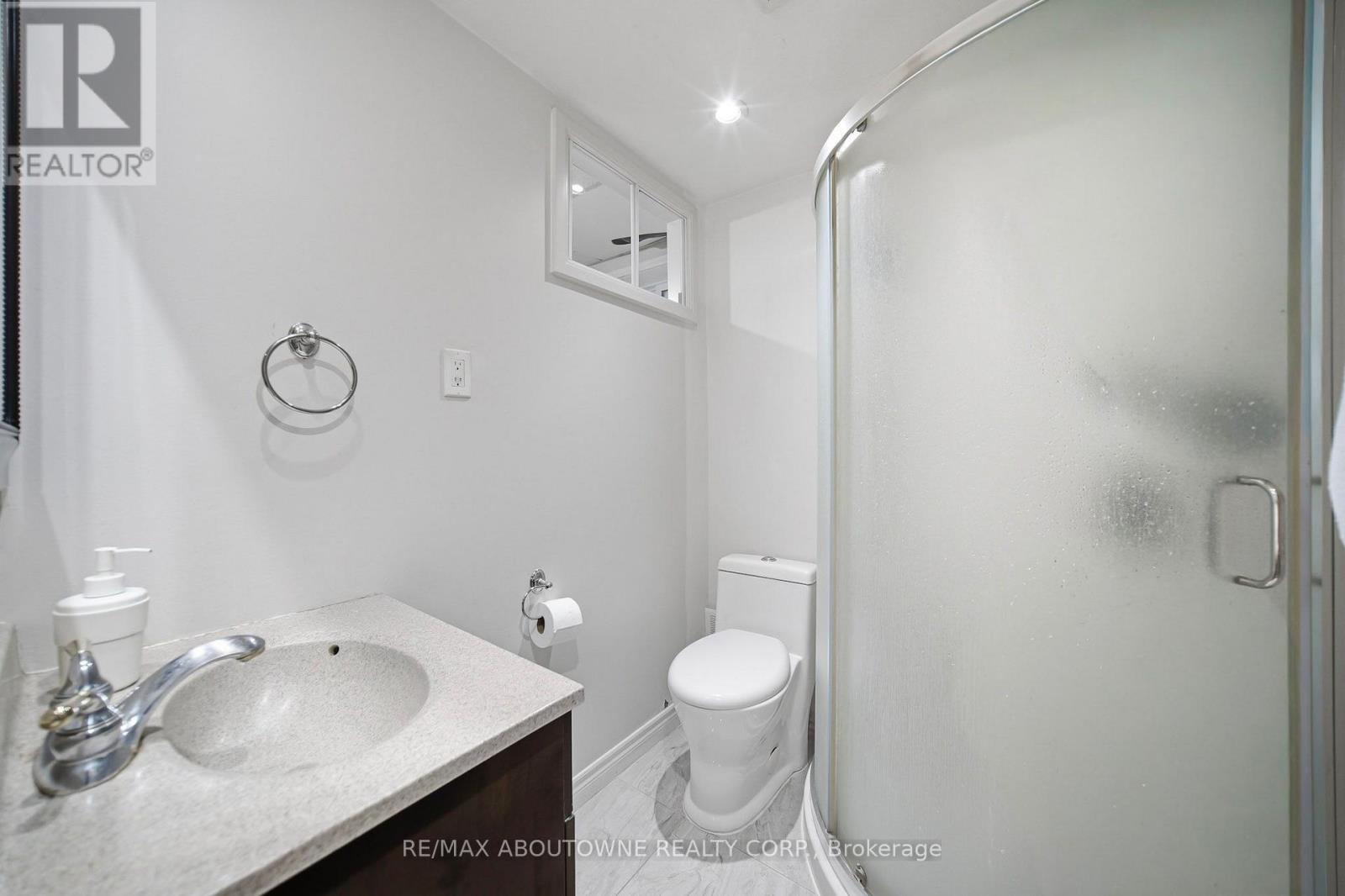 6346 Neuchatel Road Property Photo 25