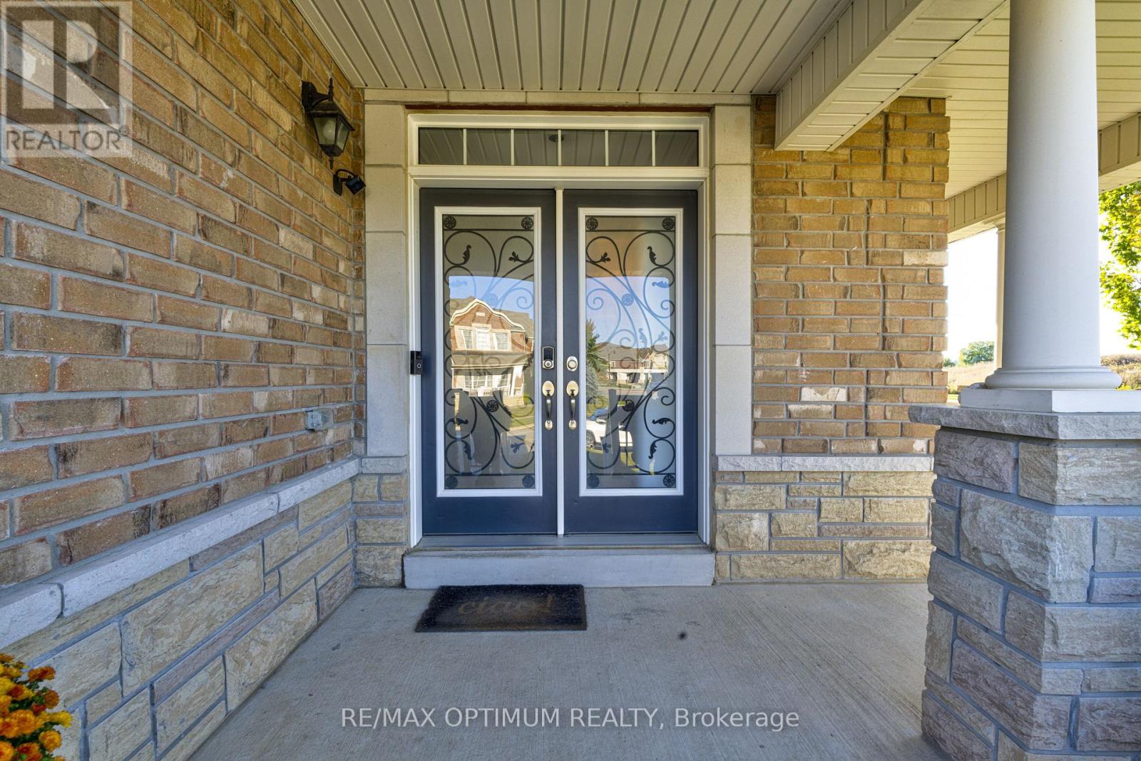 2 Stonecrop Road Property Photo 3
