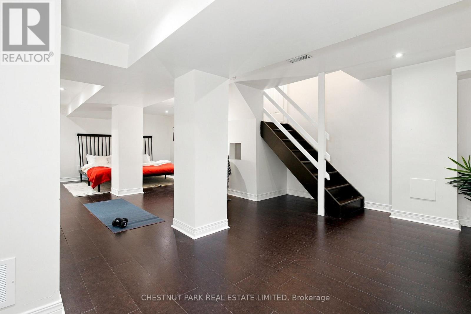 127 Durie Street Property Photo 28