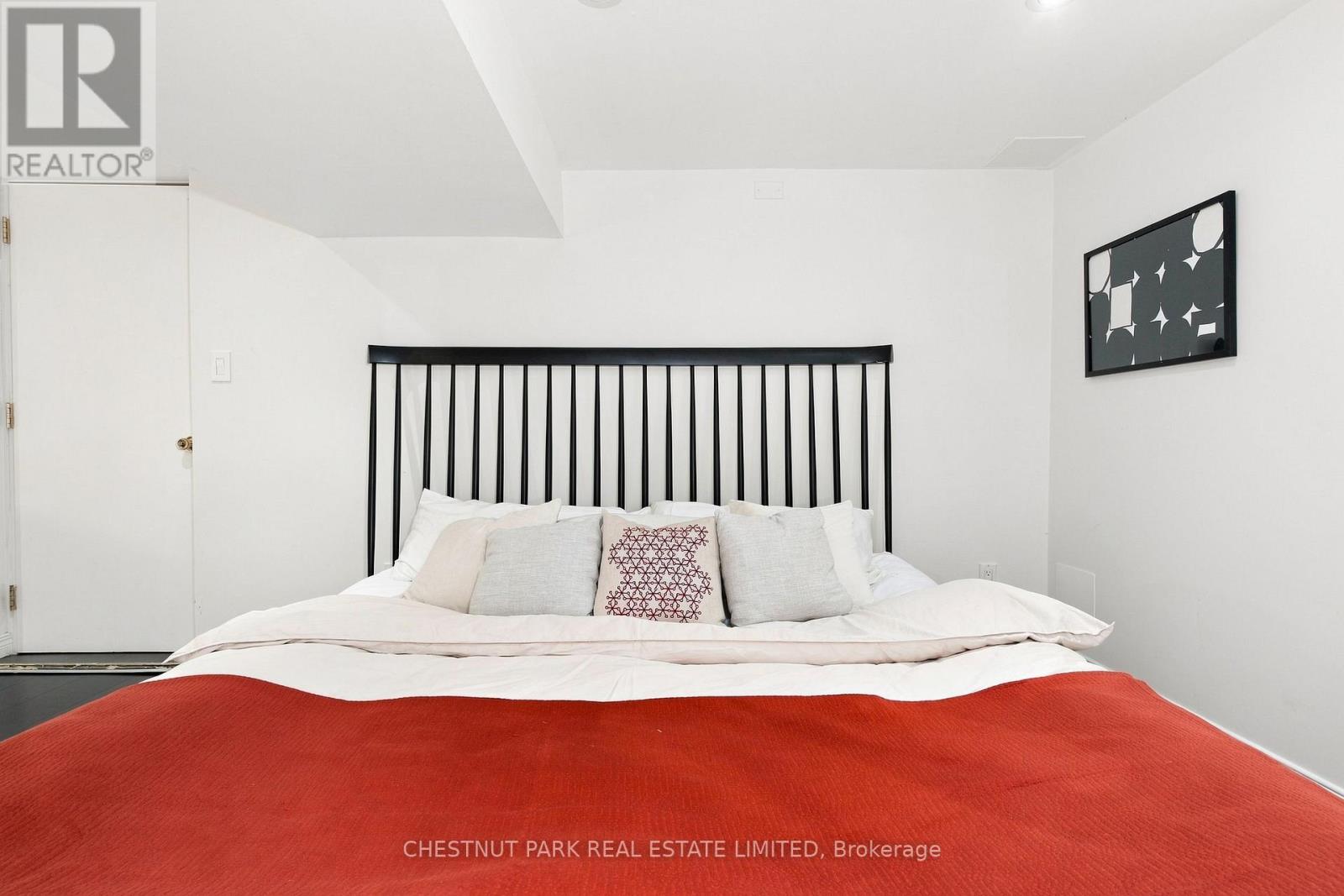127 Durie Street Property Photo 30