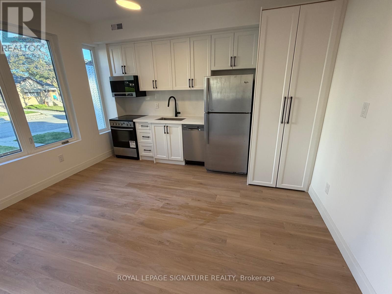 5 - 56 Hartley Avenue Property Photo 3