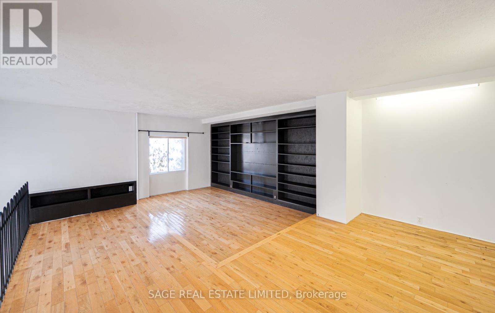 Main N - 207a Cowan Avenue Property Photo 15