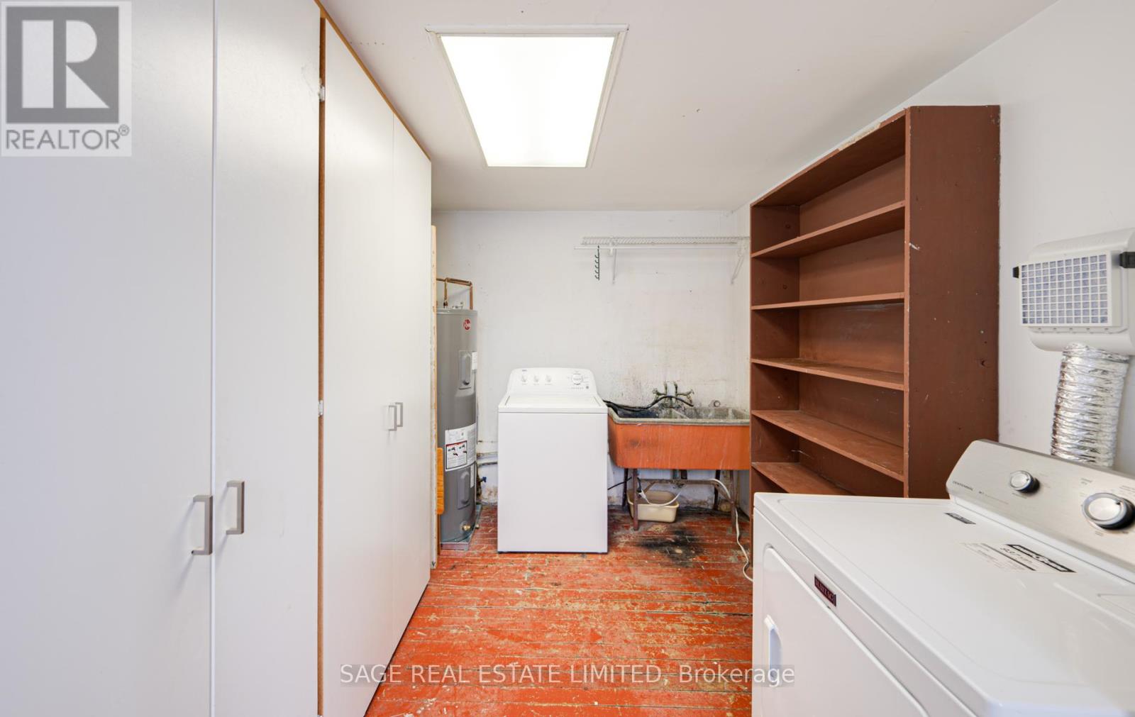 Main N - 207a Cowan Avenue Property Photo 22