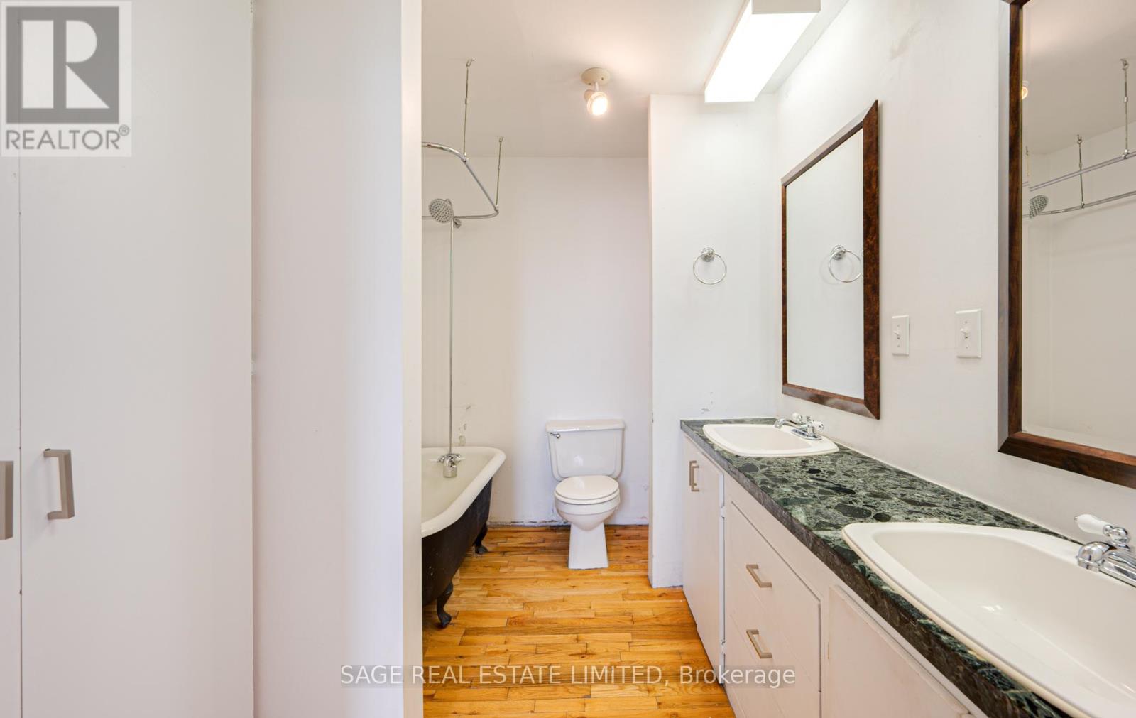 Main N - 207a Cowan Avenue Property Photo 23