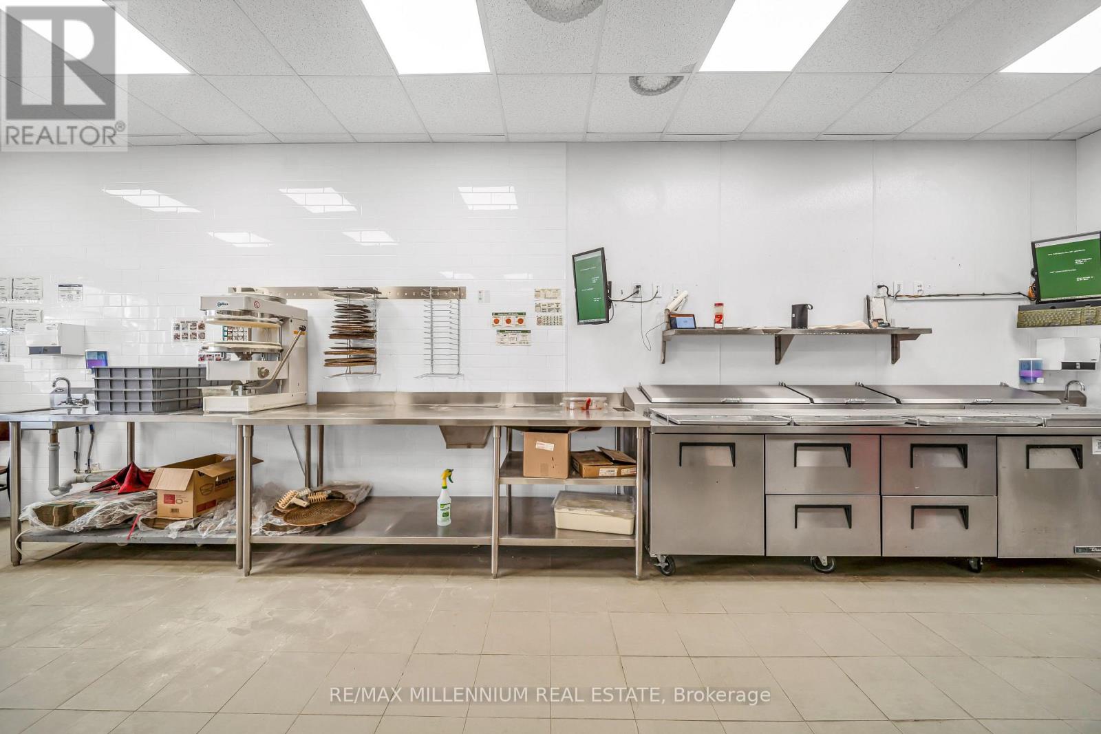 75 Alder Street Property Photo 16