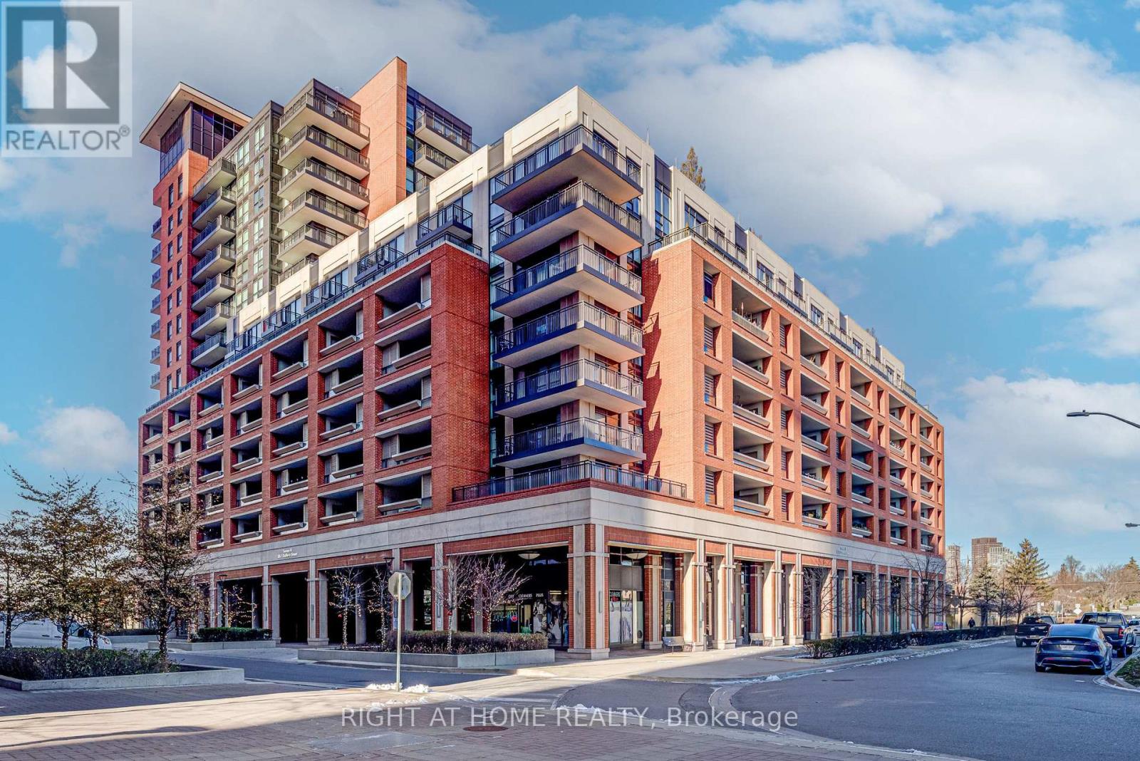 3091 Dufferin Street Property Photo 1