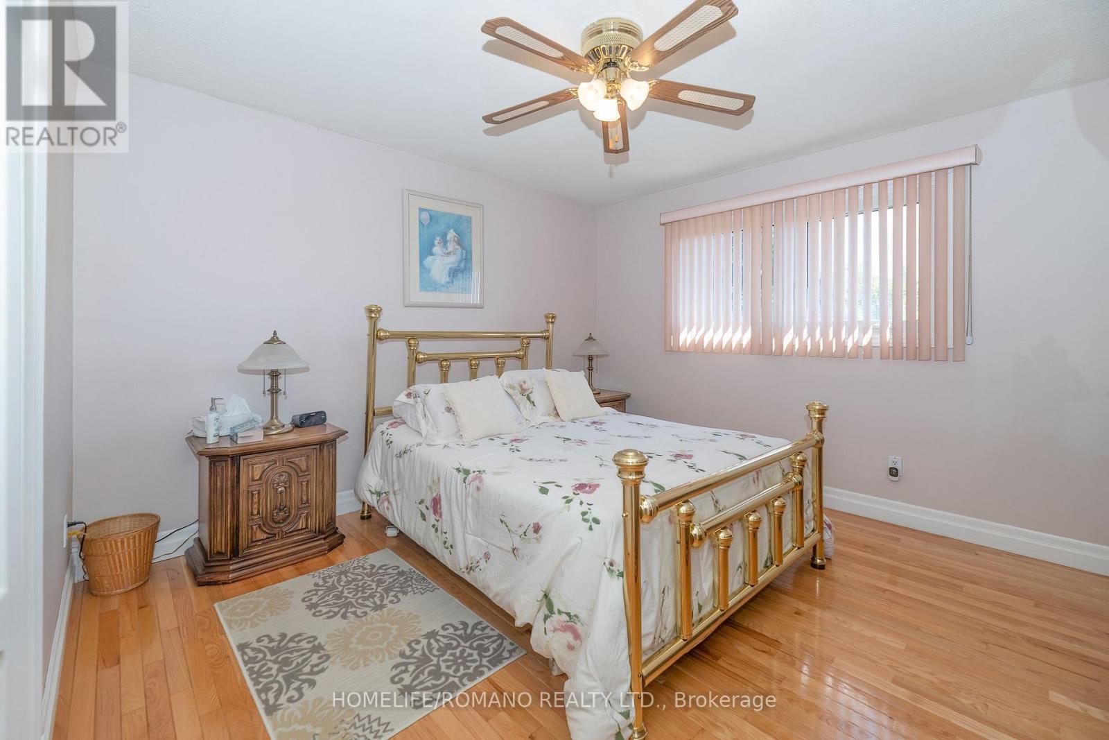 915 Lovingston Crescent Property Photo 15