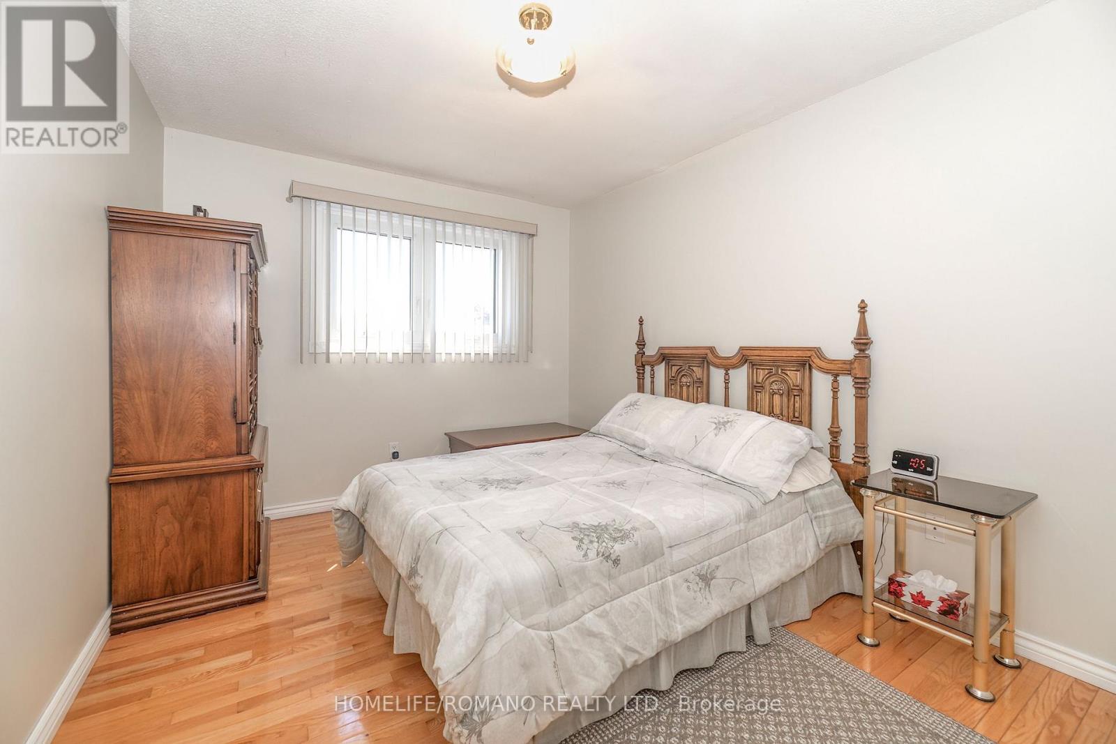 915 Lovingston Crescent Property Photo 17