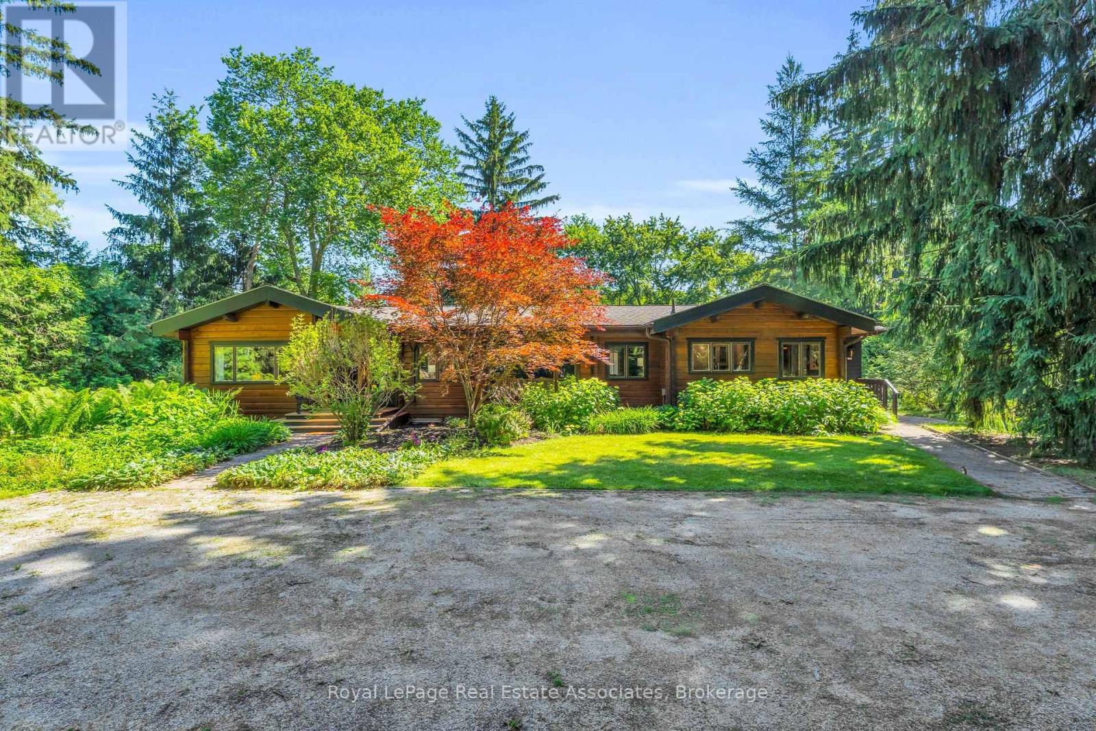 19 Confederation Street Property Photo 1