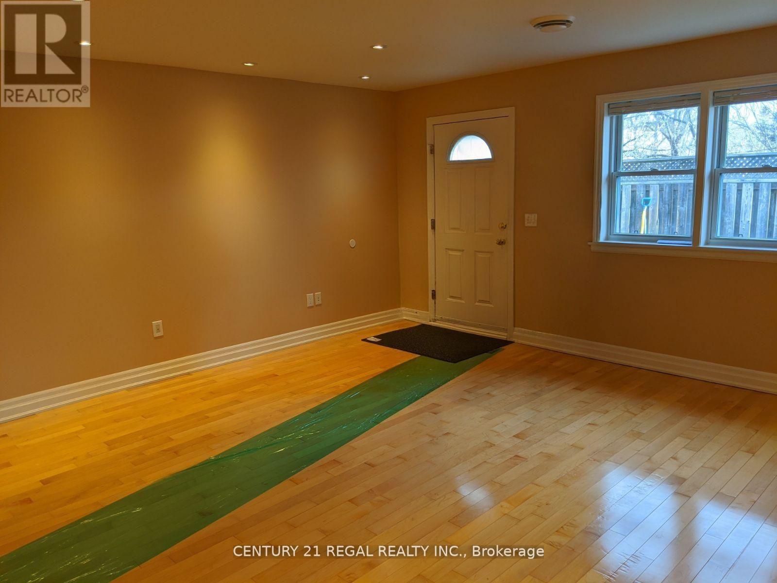 157 Roncesvalles Avenue Property Photo 10