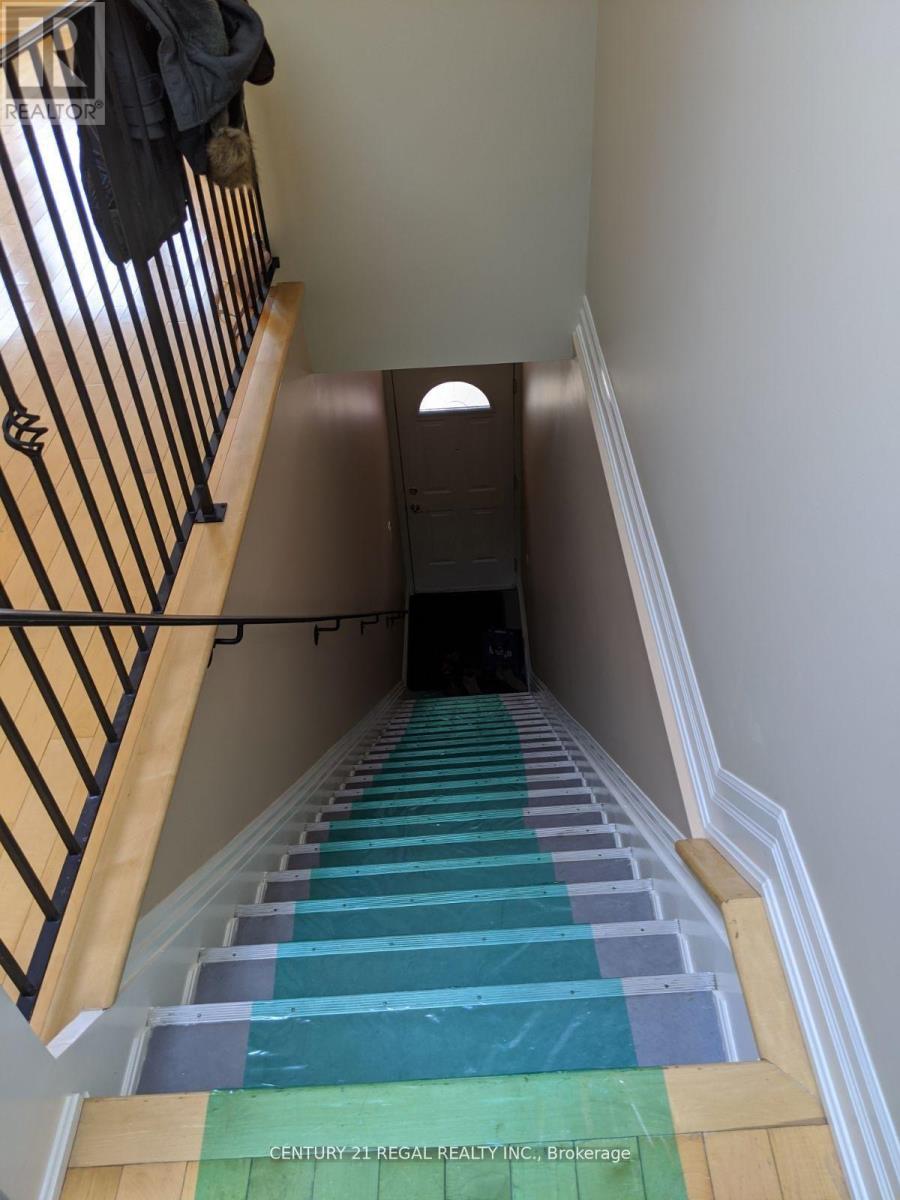 157 Roncesvalles Avenue Property Photo 11