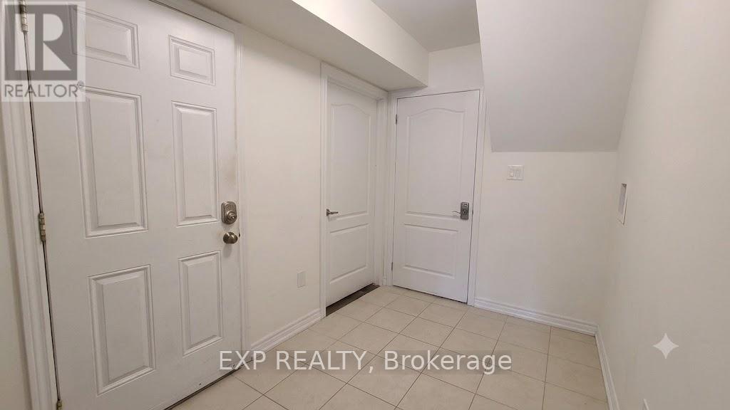 215 Remembrance Road Property Photo 20