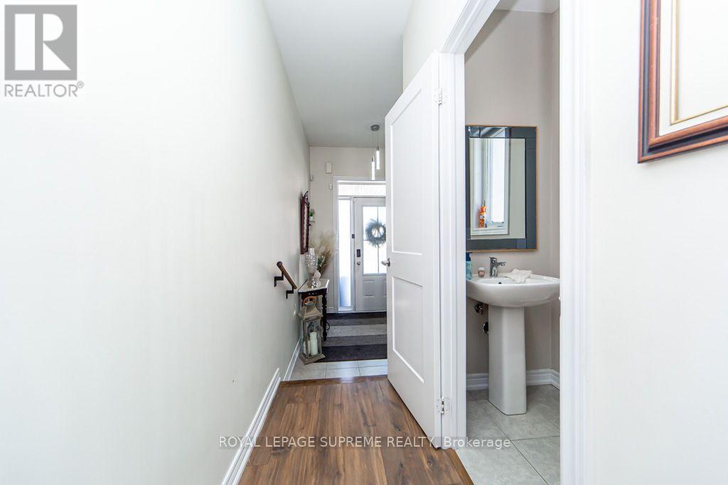 103 Benadir Avenue Property Photo 26