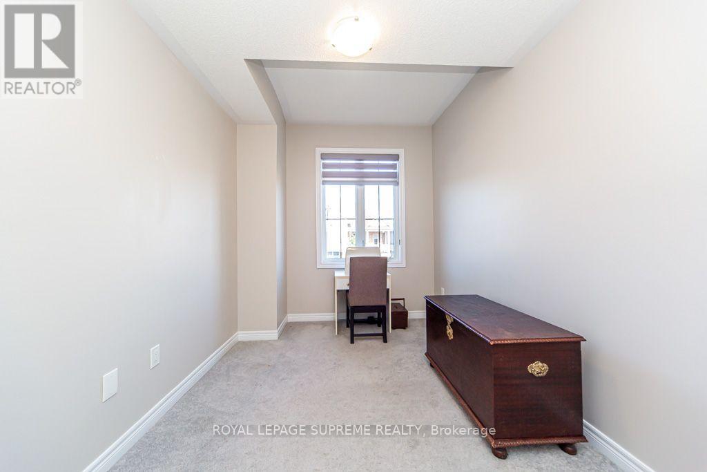 103 Benadir Avenue Property Photo 41