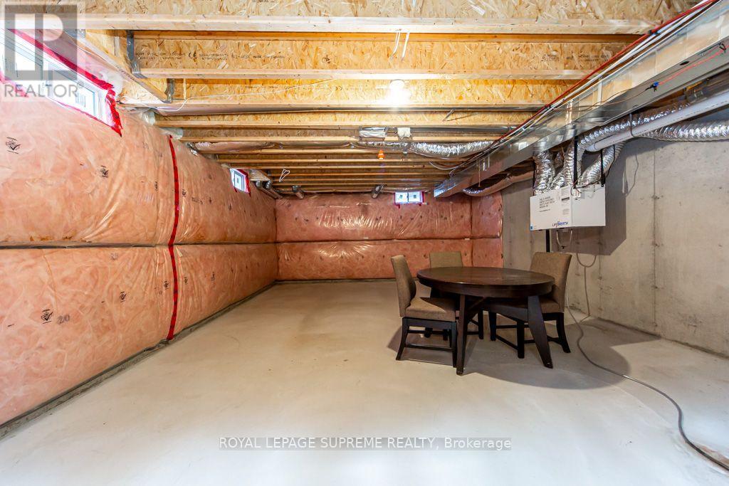 103 Benadir Avenue Property Photo 45