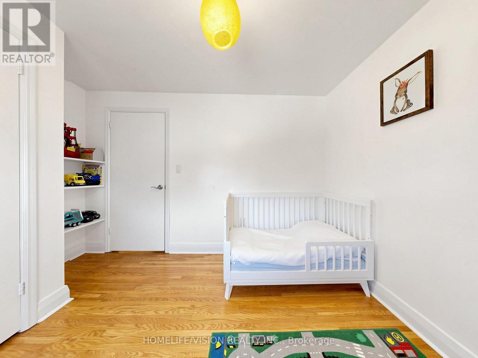 9 Lyndfield Crescent Property Photo 32