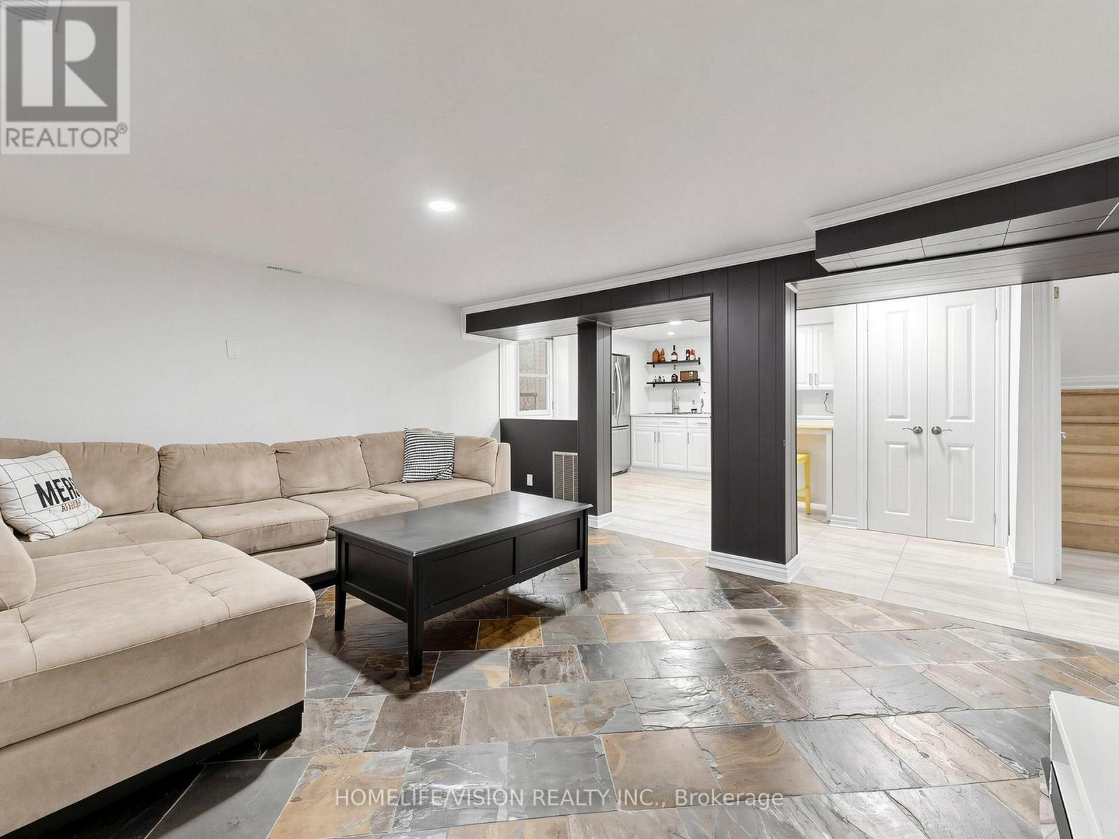 9 Lyndfield Crescent Property Photo 37