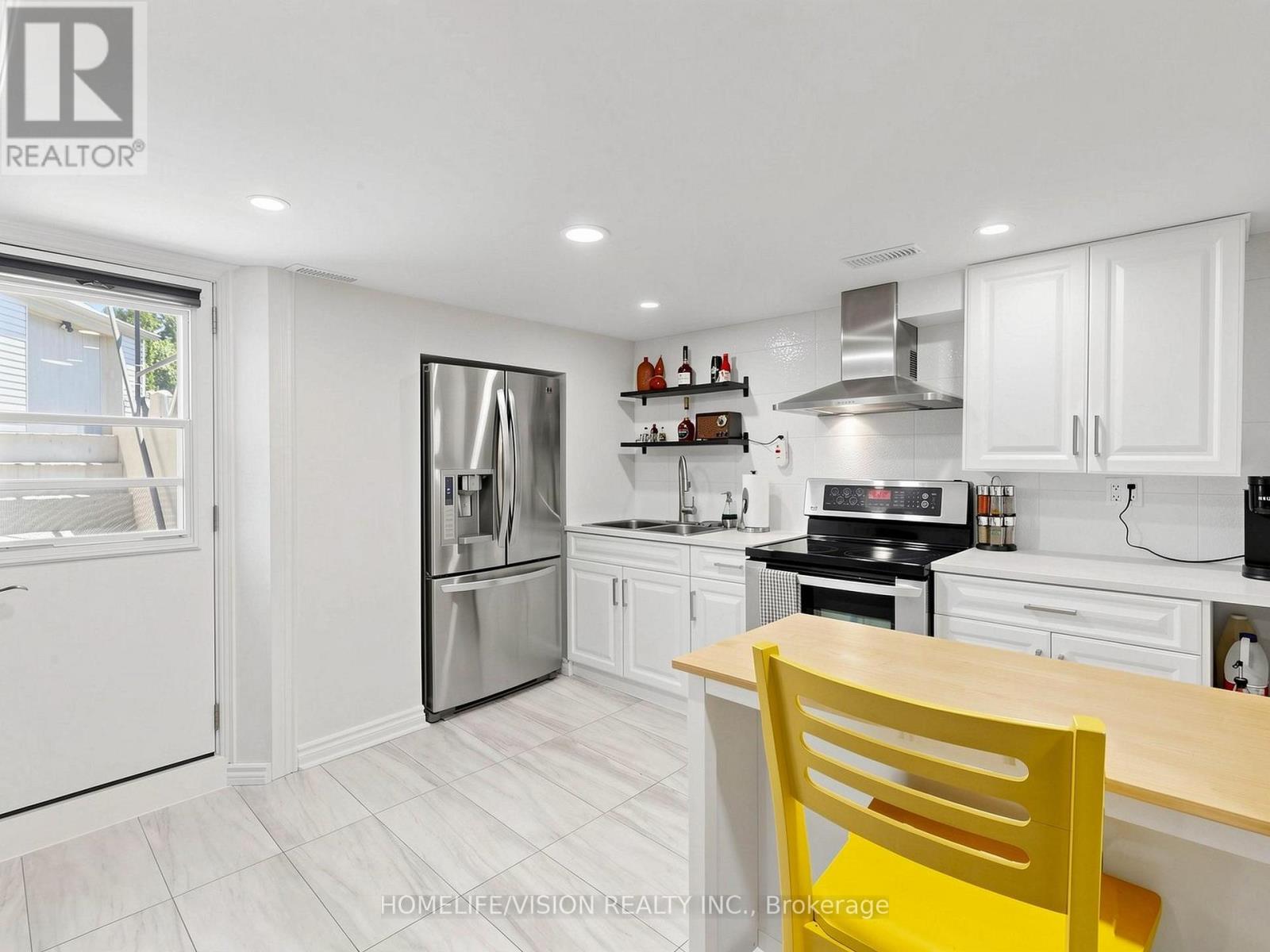 9 Lyndfield Crescent Property Photo 38