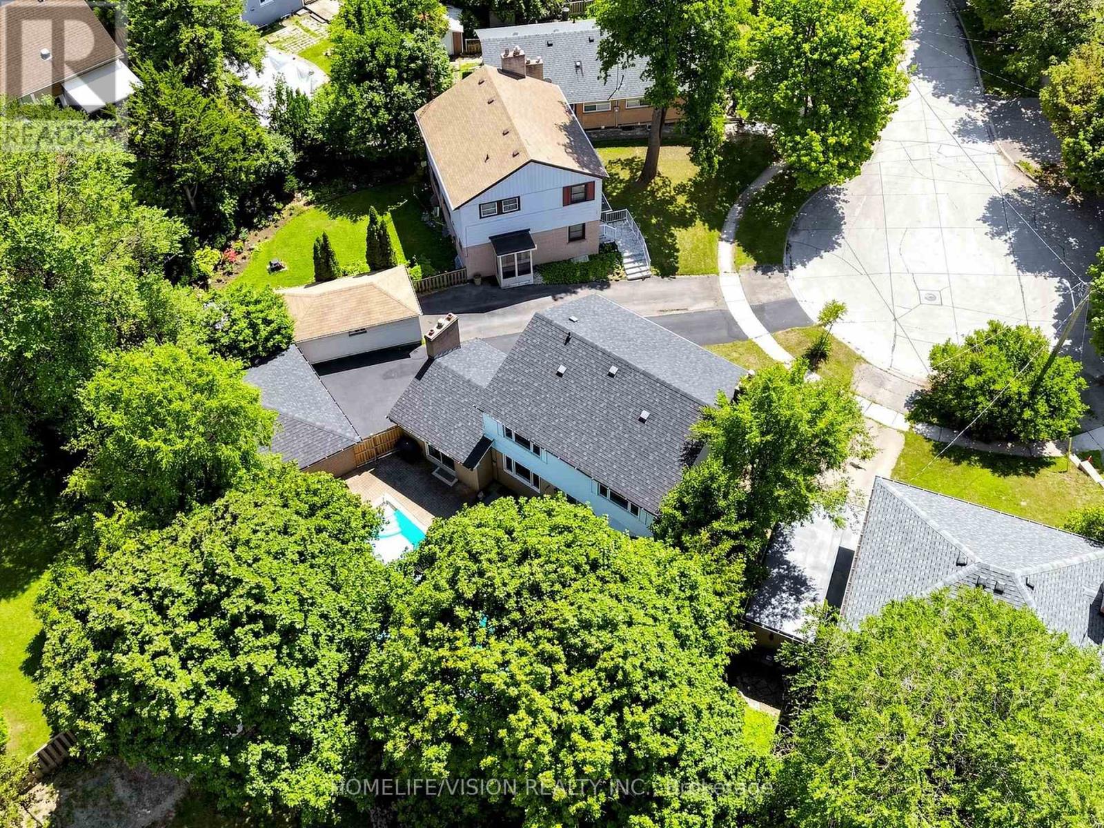 9 Lyndfield Crescent Property Photo 49