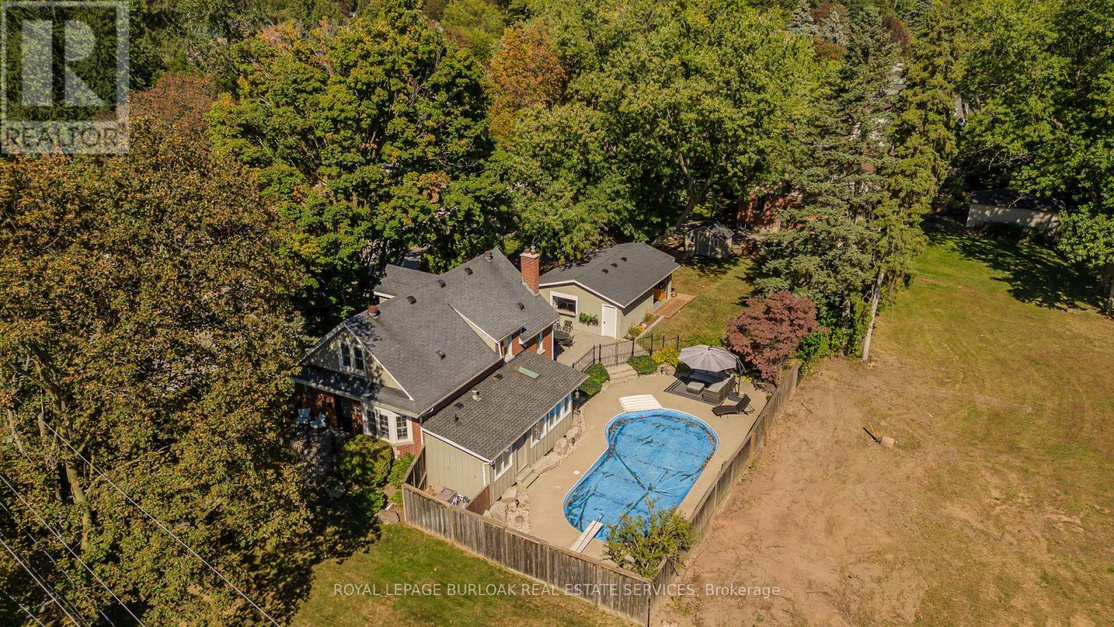 911 Lasalle Park Road Property Photo 1