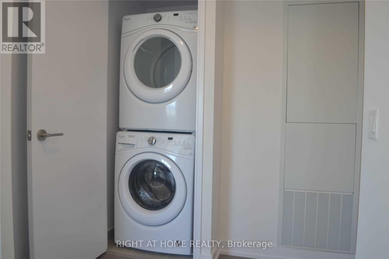 2009 - 20 Thomas Riley Road Property Photo 10