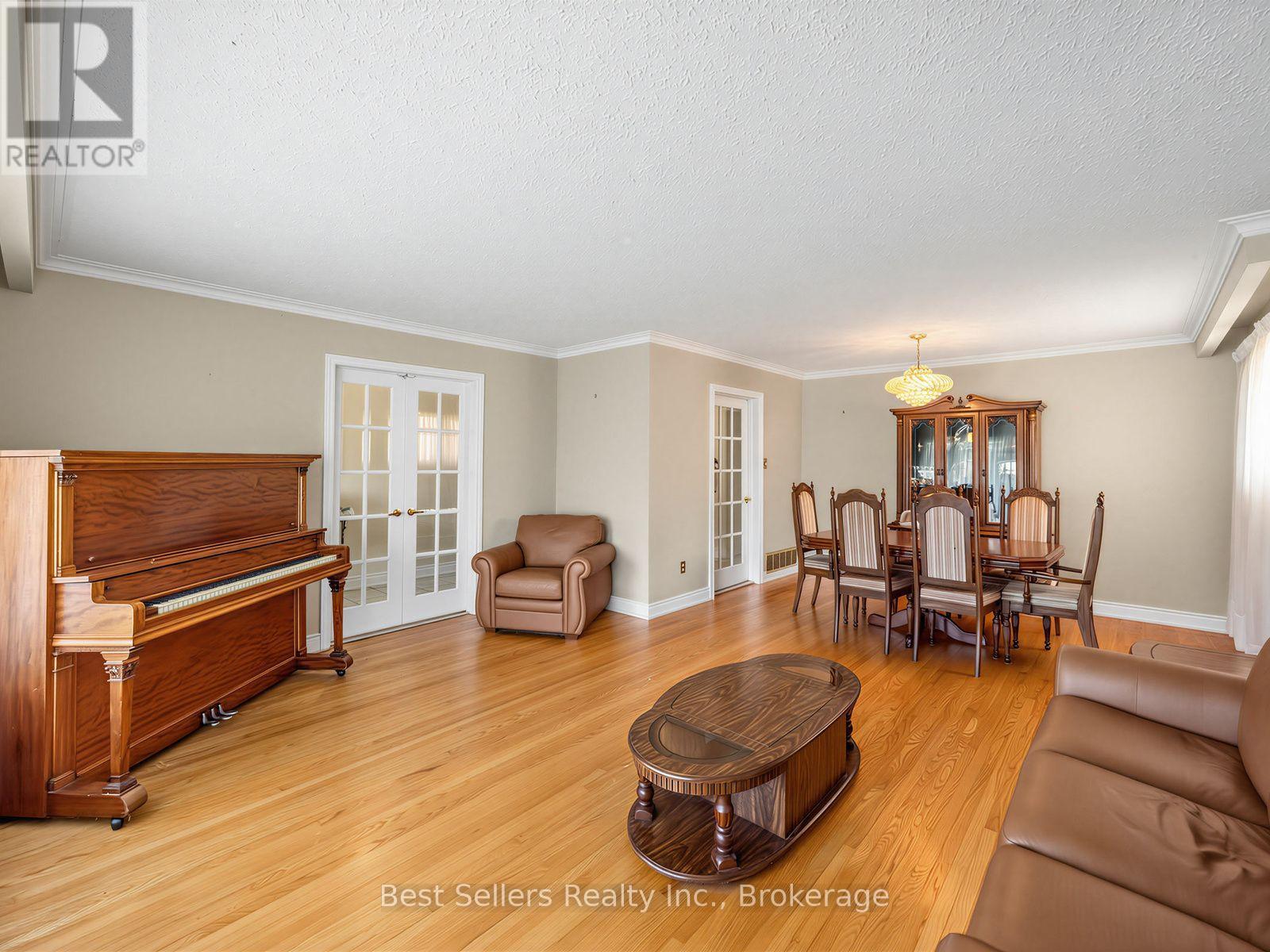 3570 Autumn Harvest Drive Property Photo 8