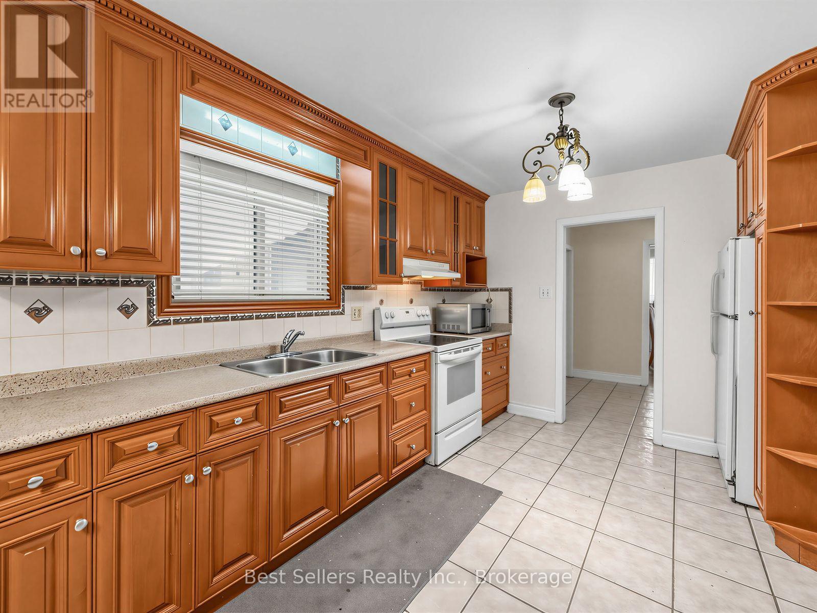 3570 Autumn Harvest Drive Property Photo 10