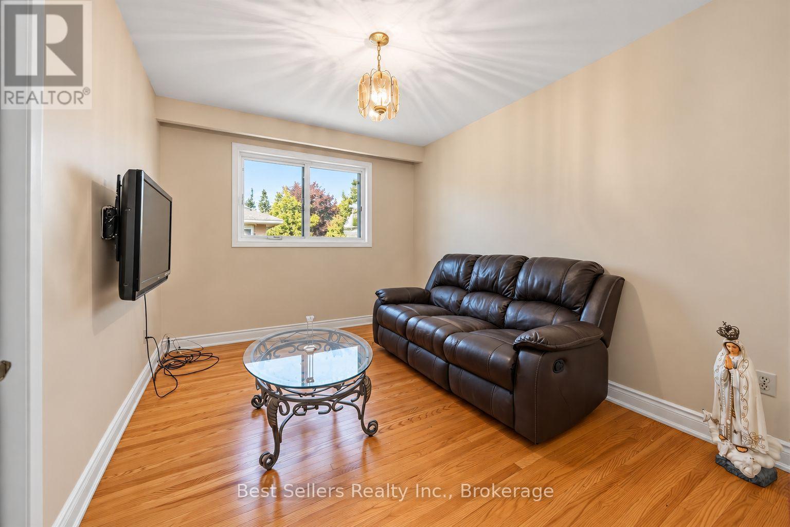 3570 Autumn Harvest Drive Property Photo 14