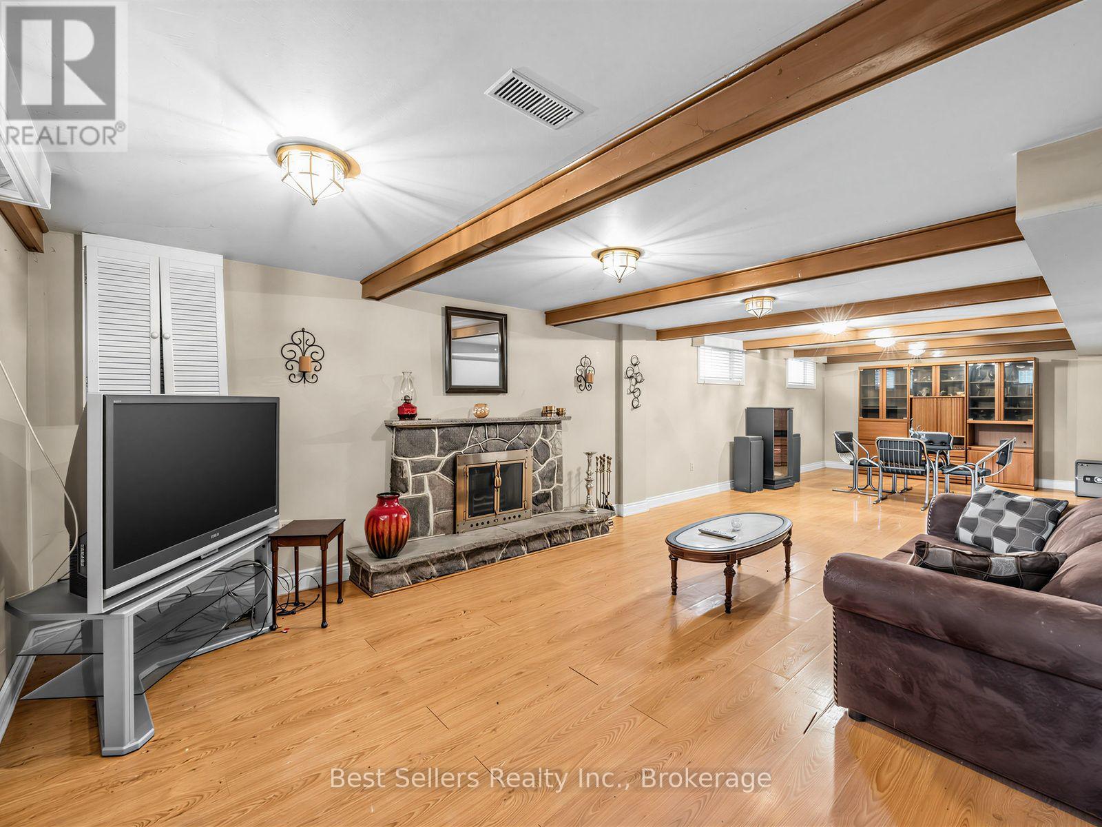 3570 Autumn Harvest Drive Property Photo 18