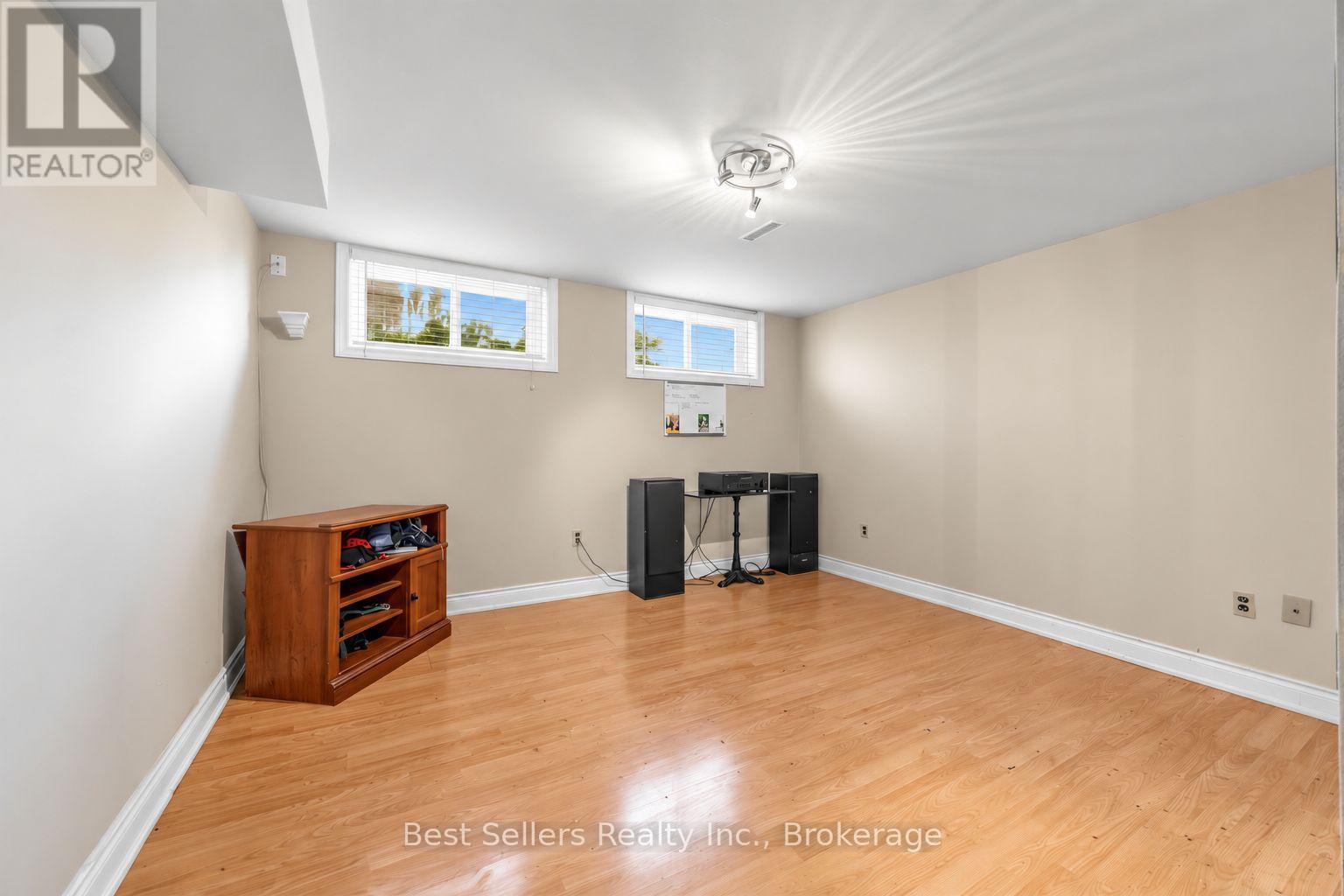 3570 Autumn Harvest Drive Property Photo 19