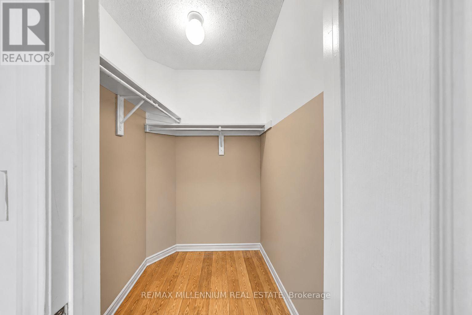 39 Decker Hollow Circle Property Photo 10