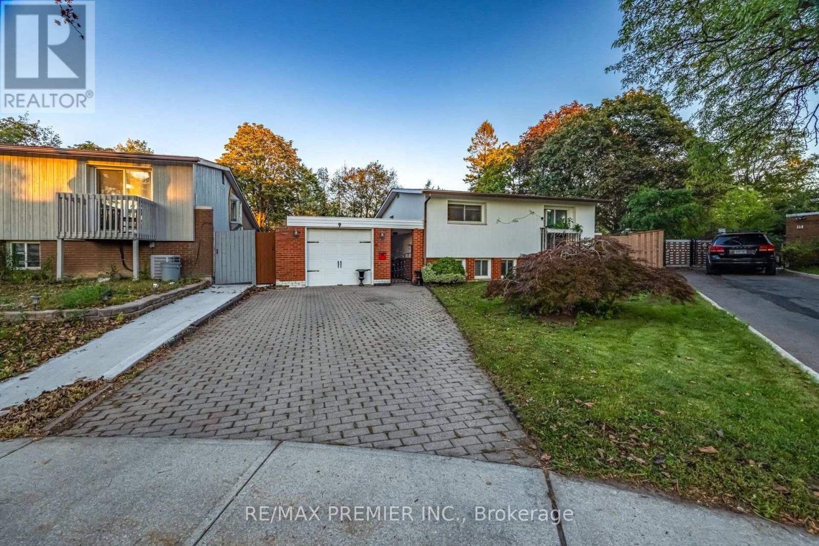 9 Adeline Court Property Photo 2
