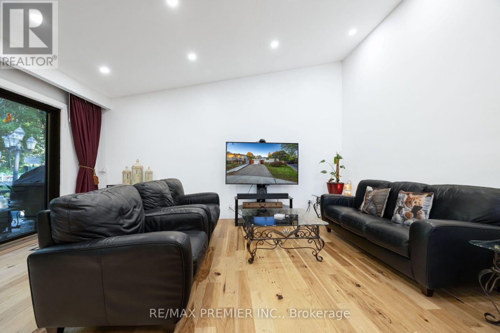 9 Adeline Court Property Photo 8