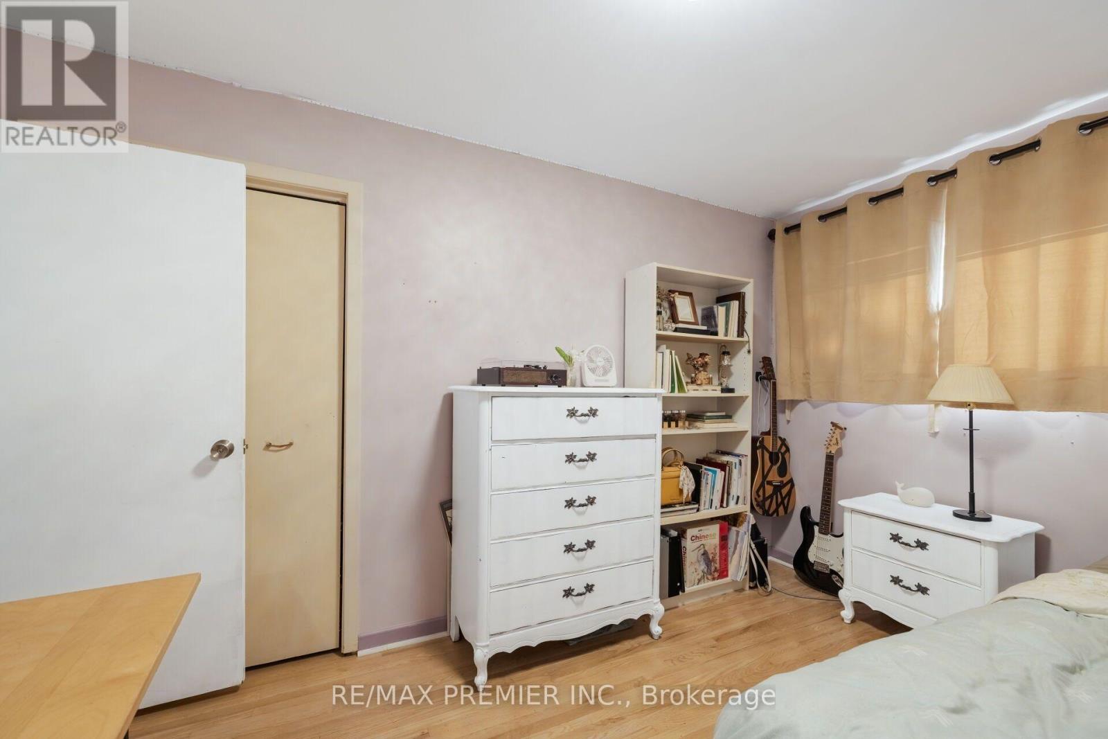 9 Adeline Court Property Photo 28