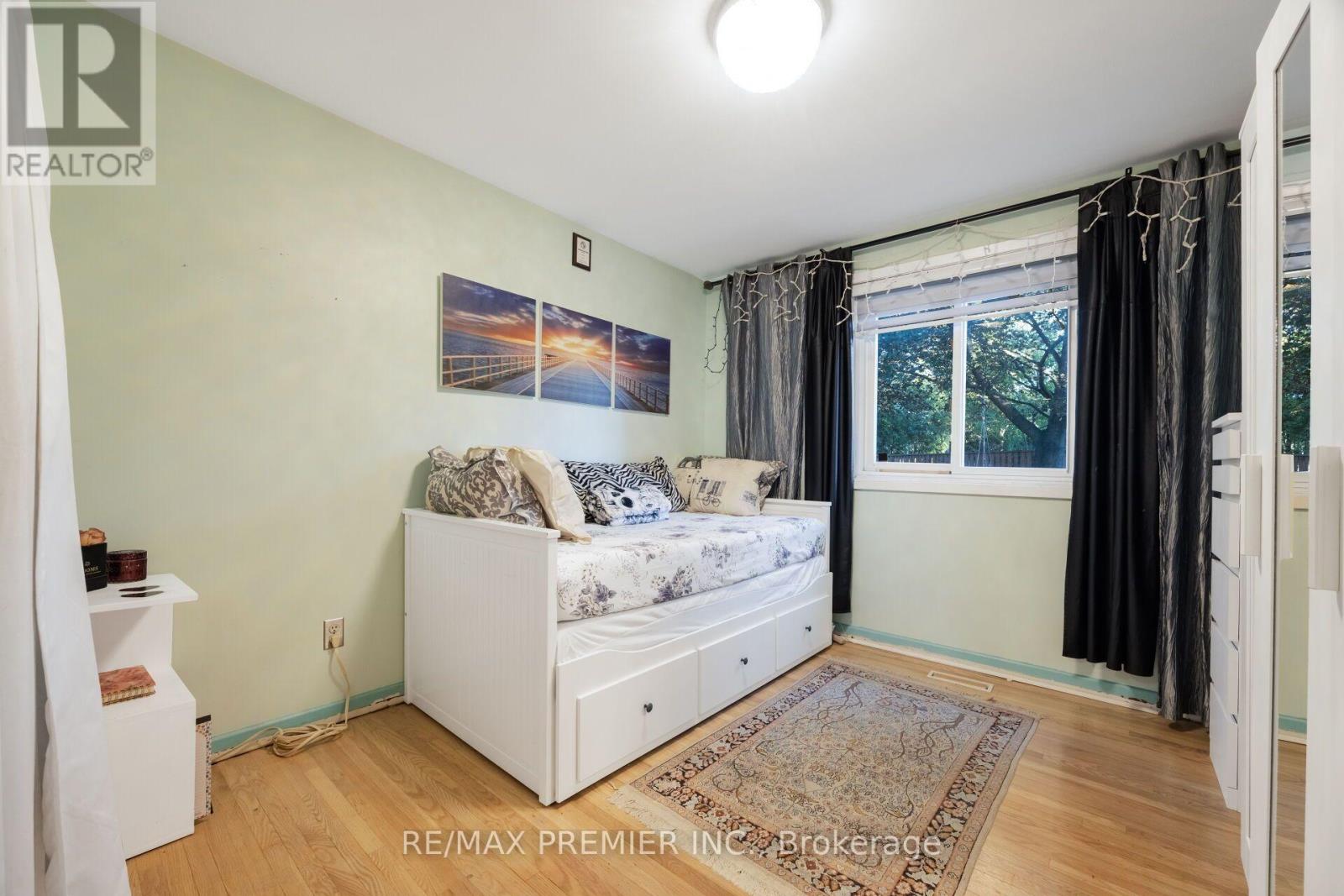 9 Adeline Court Property Photo 29
