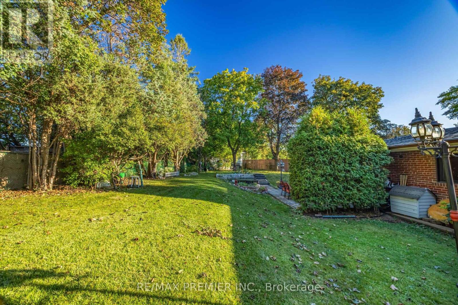 9 Adeline Court Property Photo 43