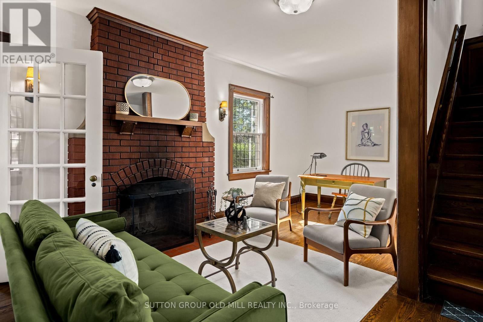 1372 Islington Avenue Property Photo 10